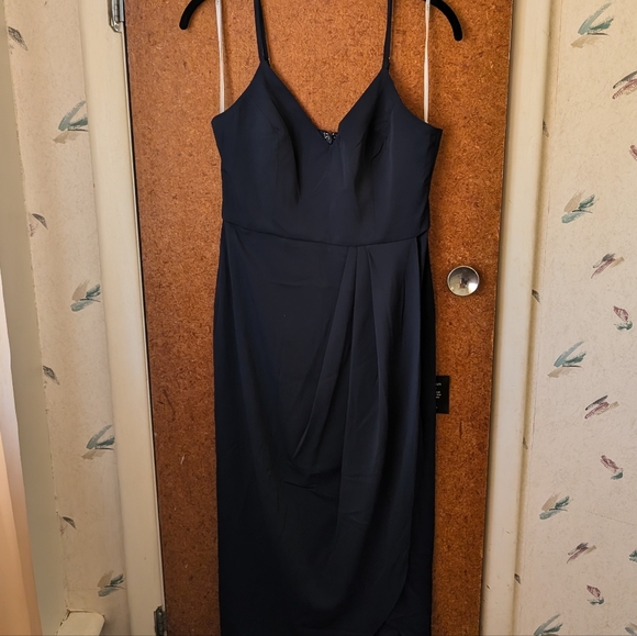 Navy blue Lulu's Reinette midi dress size small - Picture 1 of 3